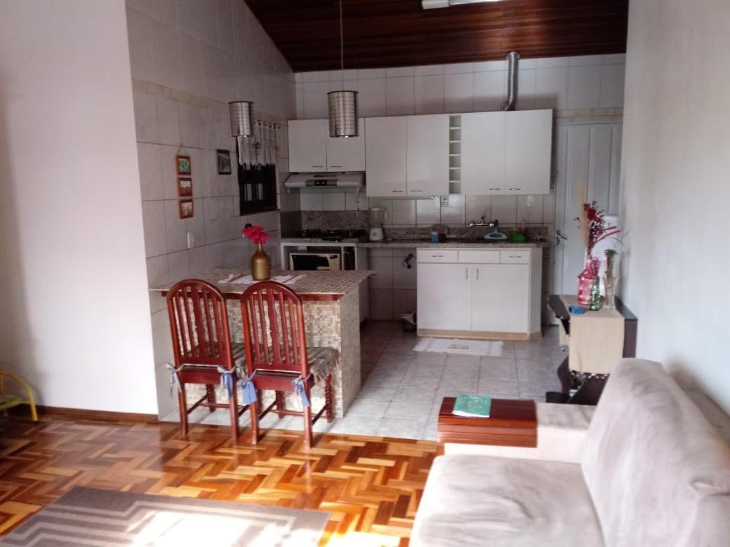 Residencia Caselani カシアス・ド・スル エクステリア 写真